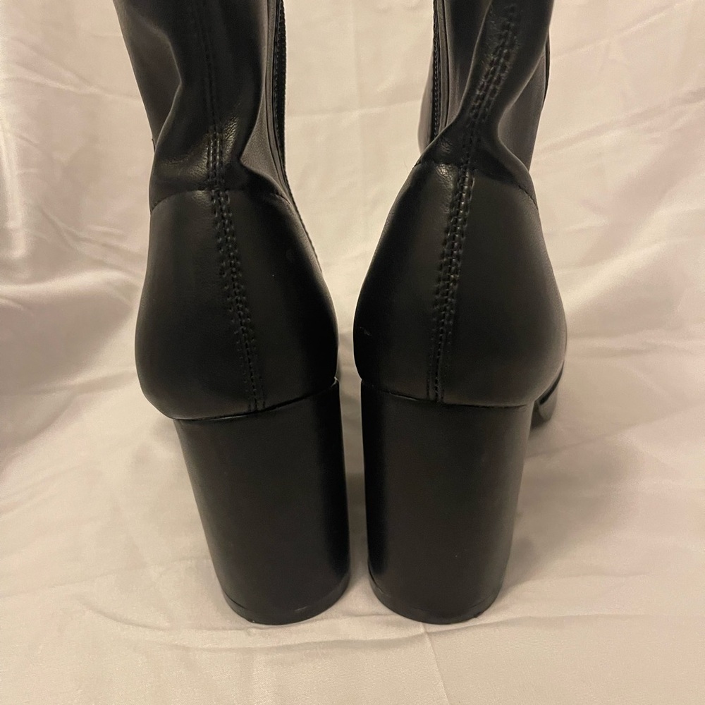 MIA Sleek Black Ankle Booties - Picture 6 of 10
